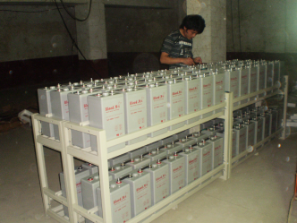 AG旗舰厅电源汗血马蓄电池300AH,电池架 安装现场 AG旗舰厅电源汗血马蓄电池300AH,电池架 安装现场