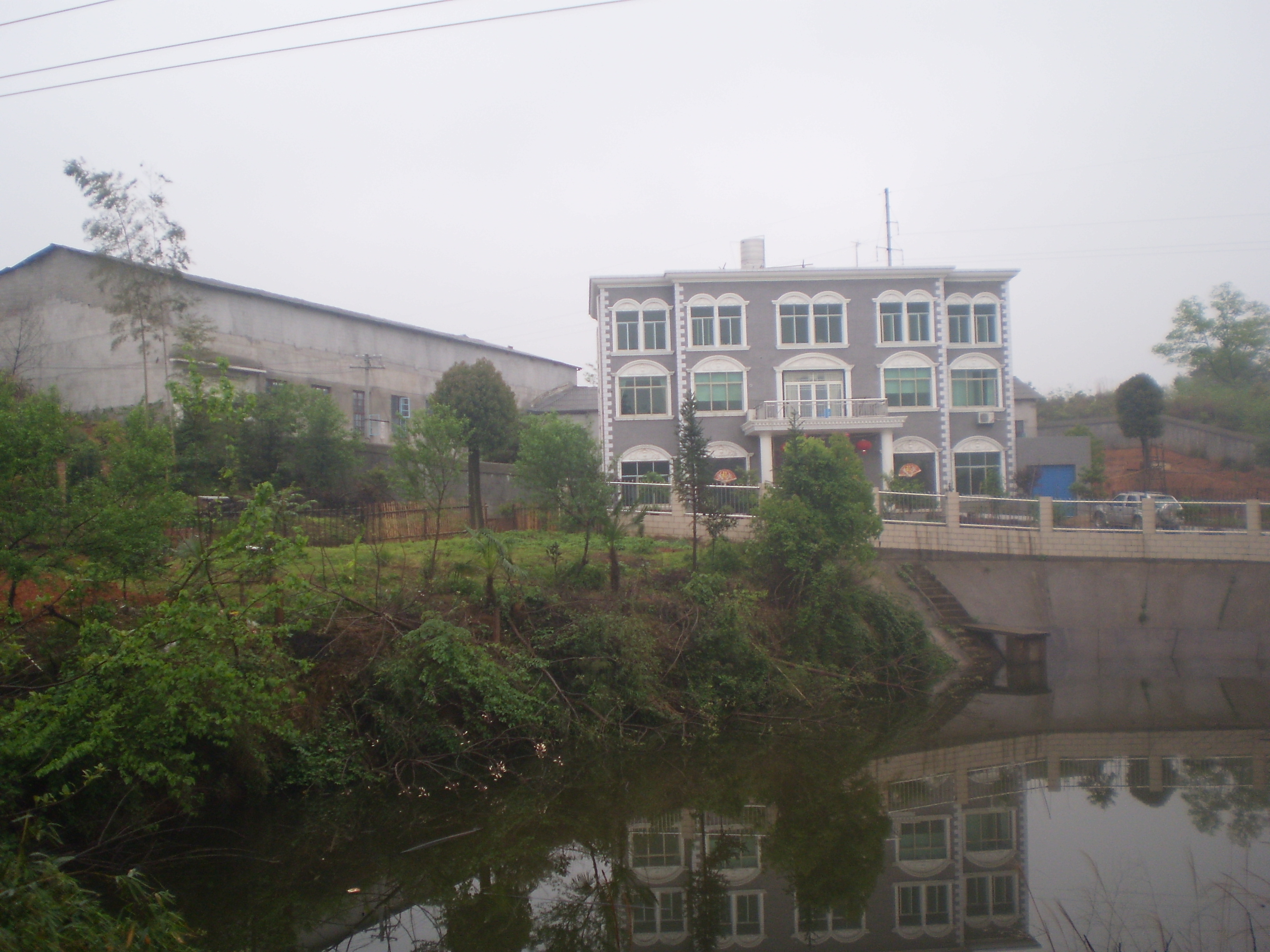 AG旗舰厅电源公司成立时的旧址